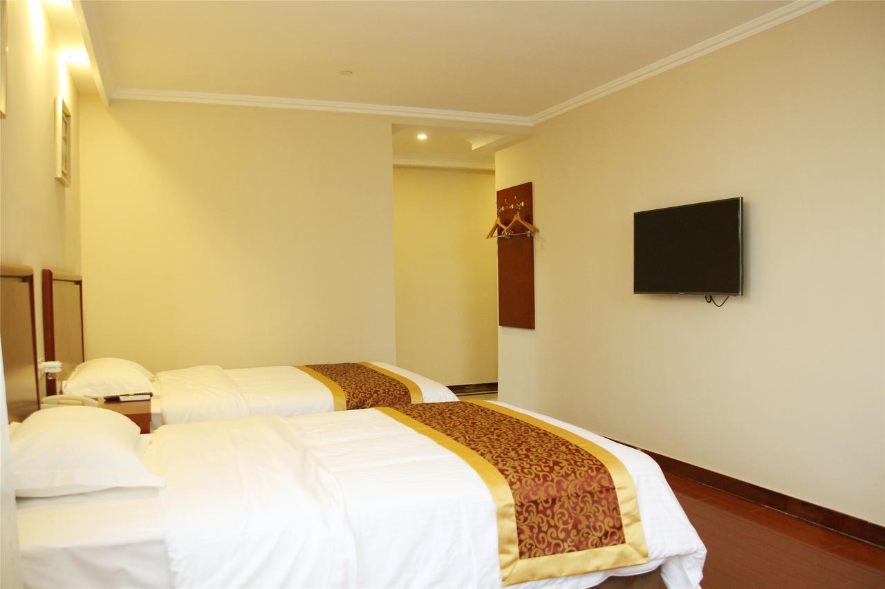 Greentree Inn Huanggang Qichun County Ouyada Square Express Hotel Exterior foto