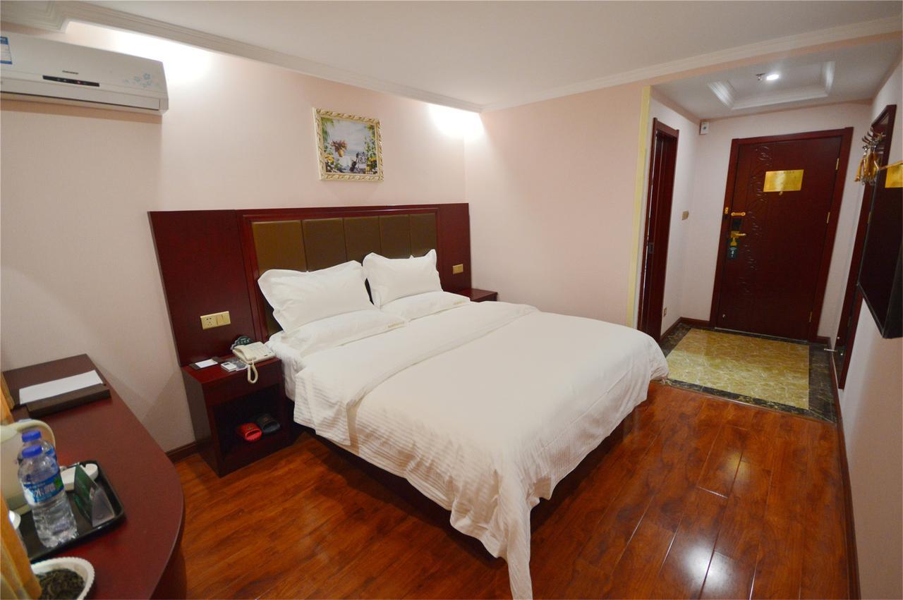 Greentree Inn Huanggang Qichun County Ouyada Square Express Hotel Exterior foto